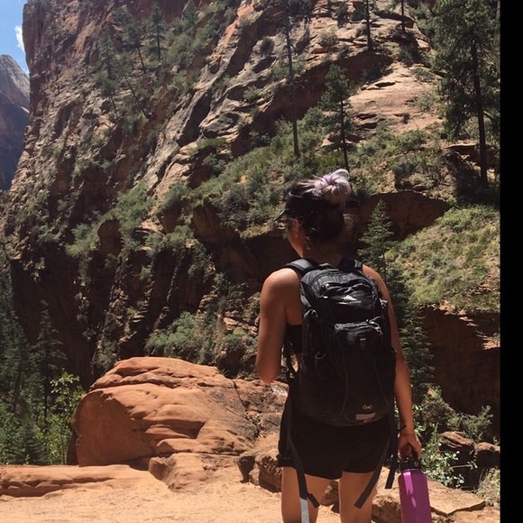 Meet your Posher, Yan - Picture 7 of 10